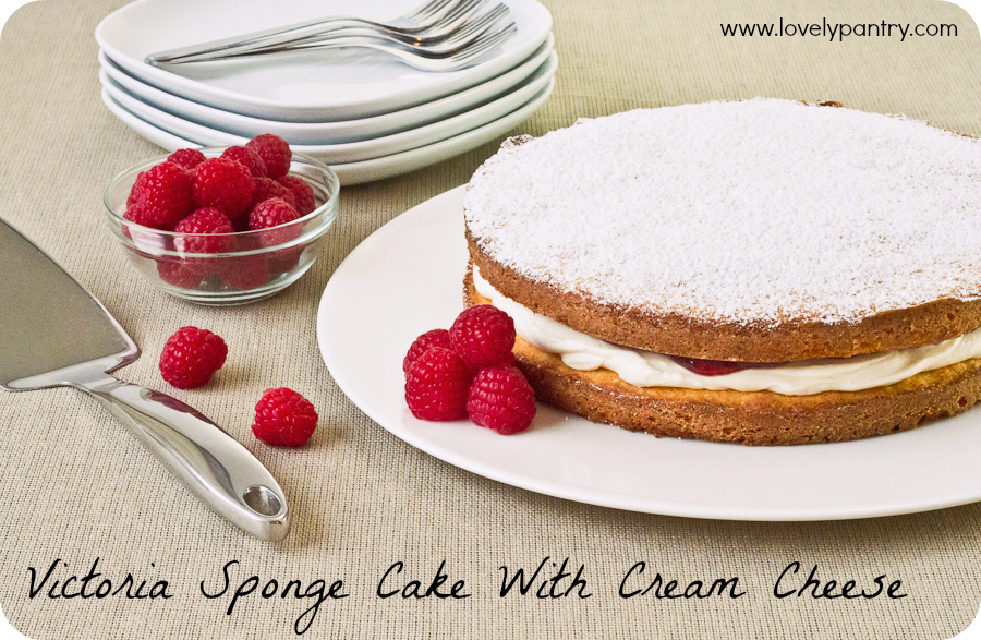 Victoria Sponge Cake With Cream Cheese_1